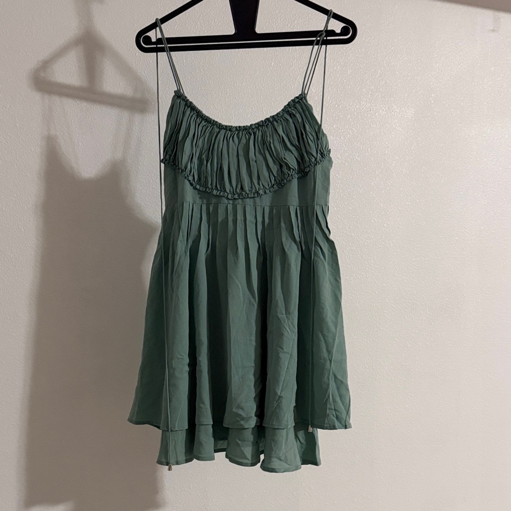 Green Sleeveless Ruffle Dress